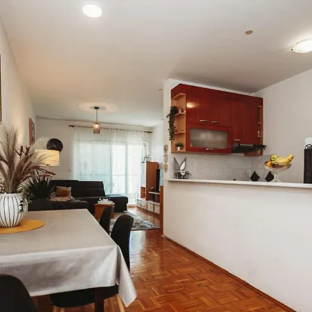 Jjj Apartmán *